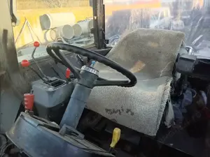 Tractor John Deere 3040 cu incarcator frontal - imagine 7