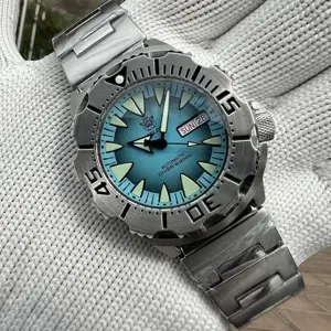 Steeldive SD1984 42 mm Orange Monster 200m Waterproof skx Seiko NH36 Safir