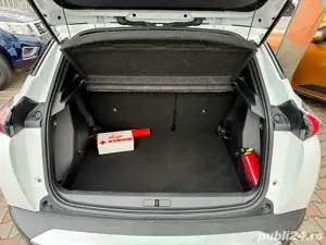 Peugeot 2008 1.5 Blue HDI 2020 - imagine 14