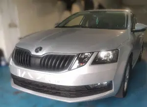 Dezmembrez Skoda Octavia 3 facelift 2.0 tdi  - imagine 3