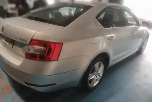 Dezmembrez Skoda Octavia 3 facelift 2.0 tdi  - imagine 4