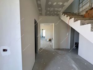 Duplex despartit prin Camera Tehnica | 5 Camere | Giroc-Brasserie