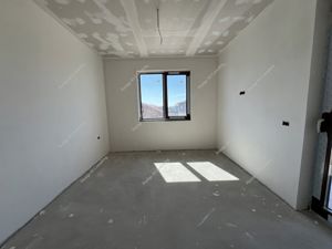 Duplex despartit prin Camera Tehnica | 5 Camere | Giroc-Brasserie - imagine 13