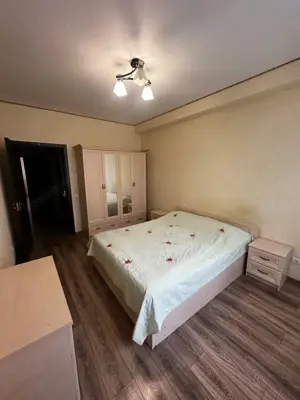 Apartament cu 2 camere de vanzare in zona Florilor