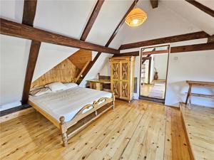 Apartament in casa cu gradina proprie in Centrul Istoric - imagine 18