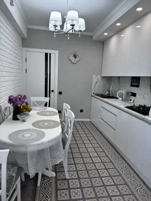 Garsoniera de inchiriat in zona Racadau - imagine 2