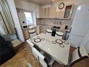 Apartament 3 camere Centru - Independentei