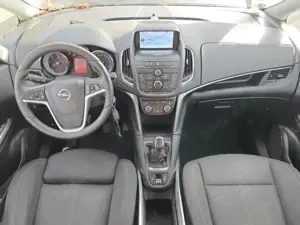 Dezmembrez / dezmembrari piese auto Opel Zafira C an 2013 motor A20DTH 262.452km cutie F40 6+1 trept