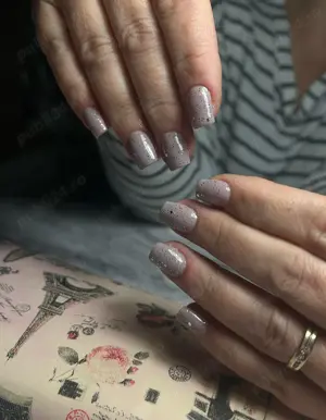 Unghii gel - imagine 2