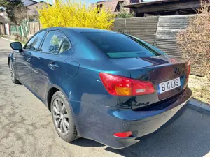 Lexus is 220D an fabricatie 2009 - imagine 2