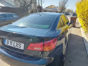 Lexus is 220D an fabricatie 2009 - imagine 3