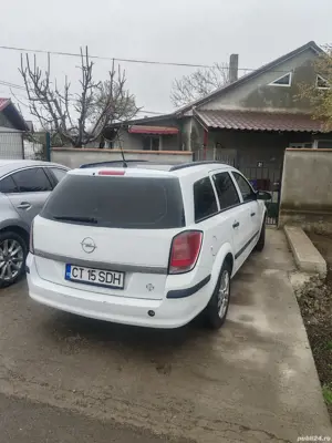Opel Astra H - imagine 5 Opel Astra H - imagine 5