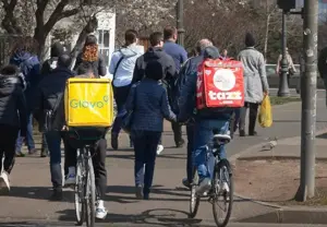 Angajam Livratori Glovo  Bolt Food  Wolt