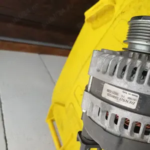 alternator marca denso - imagine 4