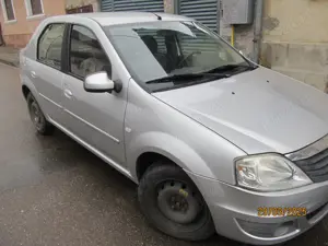 Auto Logan 1,6 benzina,16 valve din2011 - imagine 2