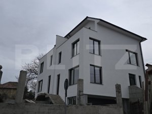 Unitatea nr 2 , Duplex semifinisat, zona Dambul Rotund, priveliste spre oras