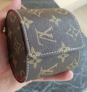 Cutie ceas voiaj cadou transport Louis Vuitton - imagine 4