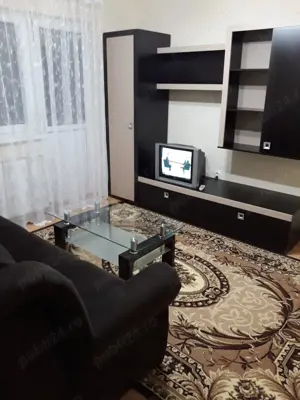Inchiriez Ap 2 Camere Huniade Et 1  