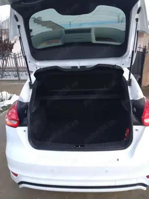  Ford Focus  ST-Line 150cp - imagine 6