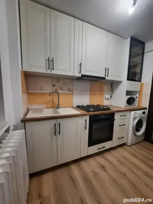 Bucătării la comandă 