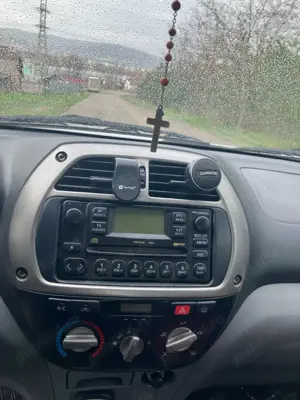 vand toyota rav4 an 2003 - imagine 2