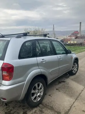 vand toyota rav4 an 2003 - imagine 4