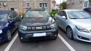 Vand Dacia Duster 1,5 diesel 2023 unic proprietar 20000euro  negociabil garanție 5 ani - imagine 3