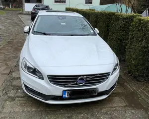 Vand VolvoV60  2015