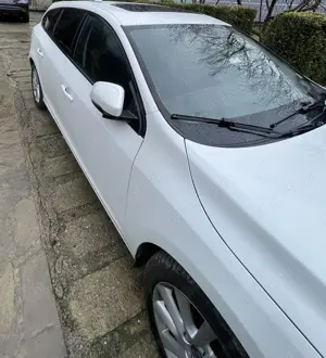 Vand VolvoV60  2015  - imagine 4