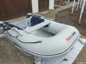 Barca Honda Honwave 2,5m si motor Yamaha 4 hp