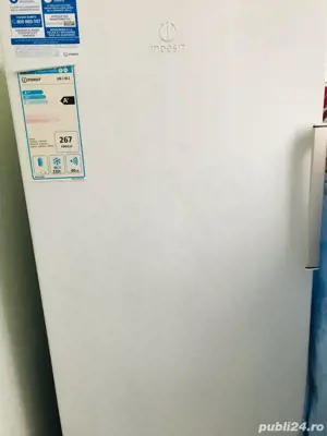 Vand congelator (lada frigorifica )Indesit cu 6 sertarede vanzare  - imagine 3