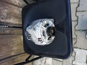 vând alternator de Mercedes-Benz  - imagine 2