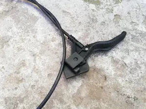 cablu deschidere capota opel astra h - imagine 2