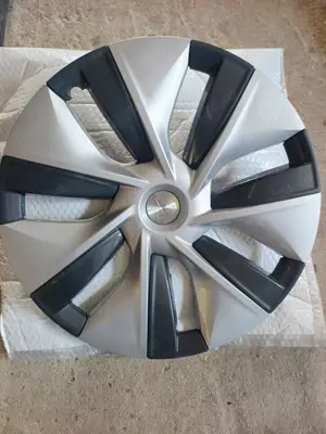 Capace Tesla Y  - imagine 3