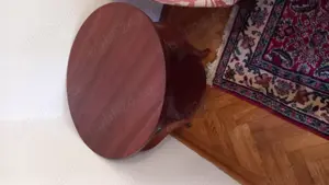 Vand masa din lemn masiv,model retro,lacuita,culoare inchisa,lacuita,stare f buna - imagine 5