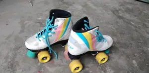 Role cu 4 roti nr 35 - imagine 4