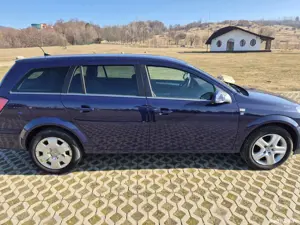 opel astra h 