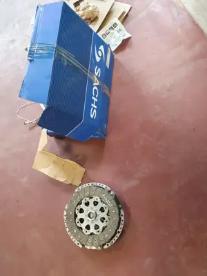 Vând sau schimb bmw e87 2011 - imagine 6