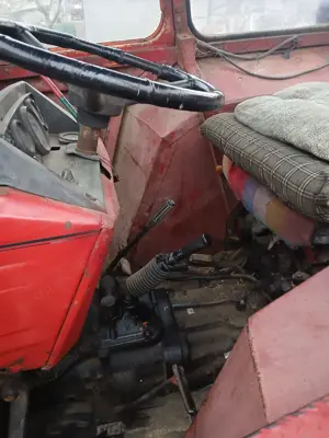 Se vinde tractor UTB 445