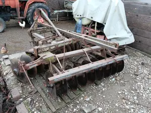 Vand disc tractor purtat in tiranti - imagine 4