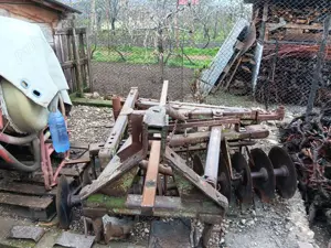 Vand disc tractor purtat in tiranti - imagine 5