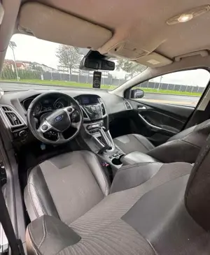 Ford Focus Titanium, 1,6 Diesel  - imagine 6