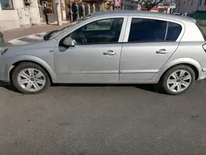 Opel astra h 1.4 Benzina  - imagine 2