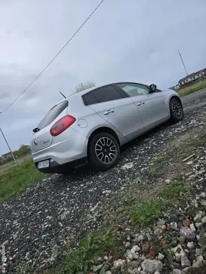 fiat bravo 2011 1.6 multijet diesel 270 000 km  sport - imagine 2