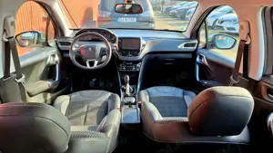 Peugeot 2008 allure,  an 2014 , benzină 1.2 - imagine 10