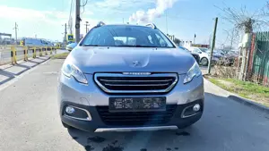 Peugeot 2008 allure,  an 2014 , benzină 1.2 - imagine 6