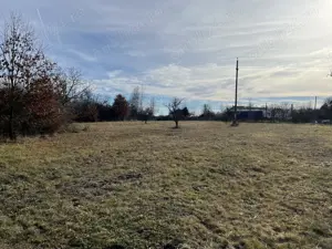 Teren stradal Moraresti DN 7 - imagine 2