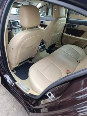 Jaguar XF 2011 Impecabil - imagine 3 Jaguar XF 2011 Impecabil - imagine 3