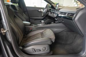 Audi A4 - imagine 18