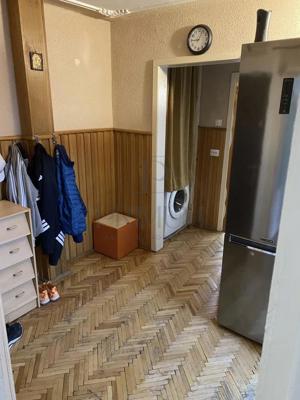 Lipovei- 2 camere, etaj 1, decomandat, zona buna - imagine 4